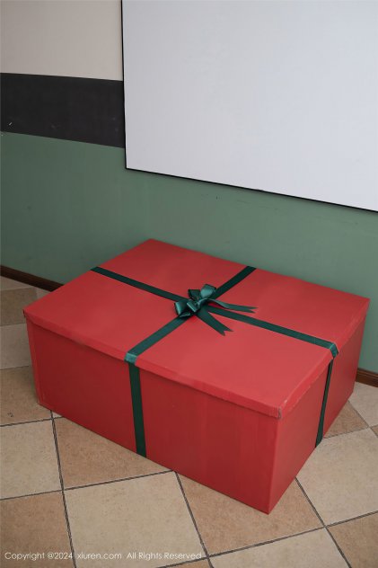 欧美三级一区二区(1992)恐怖片高清海报