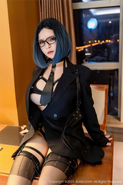 丑女无敌第一季电视剧(1986)喜剧片高清海报